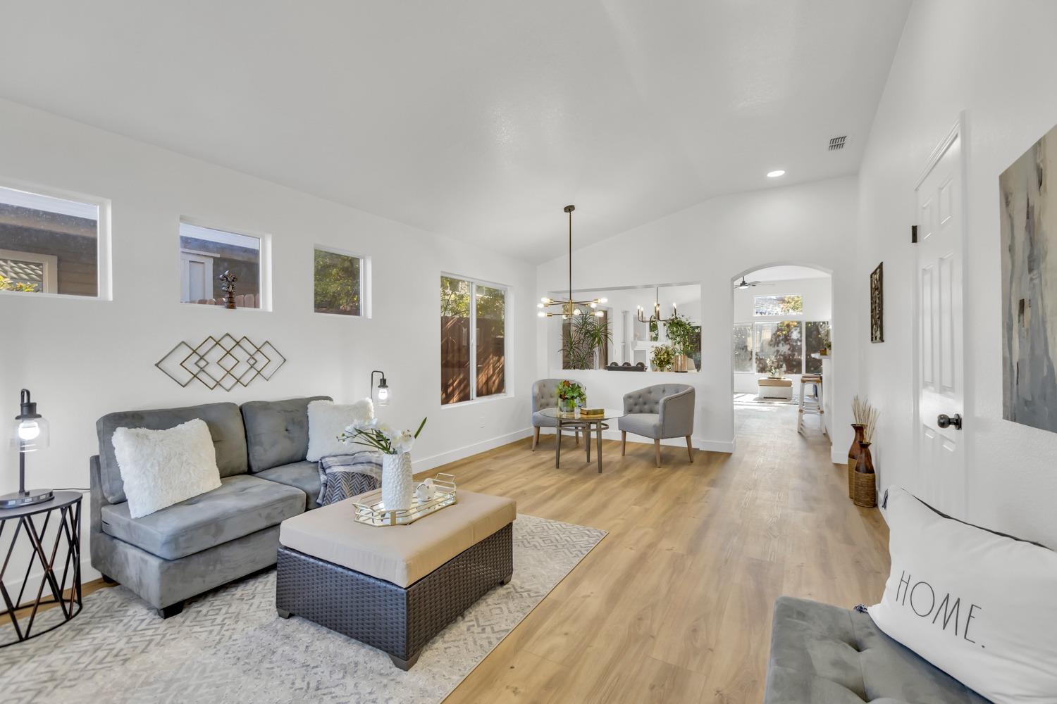 9128 BRISTOL PLAZA Way