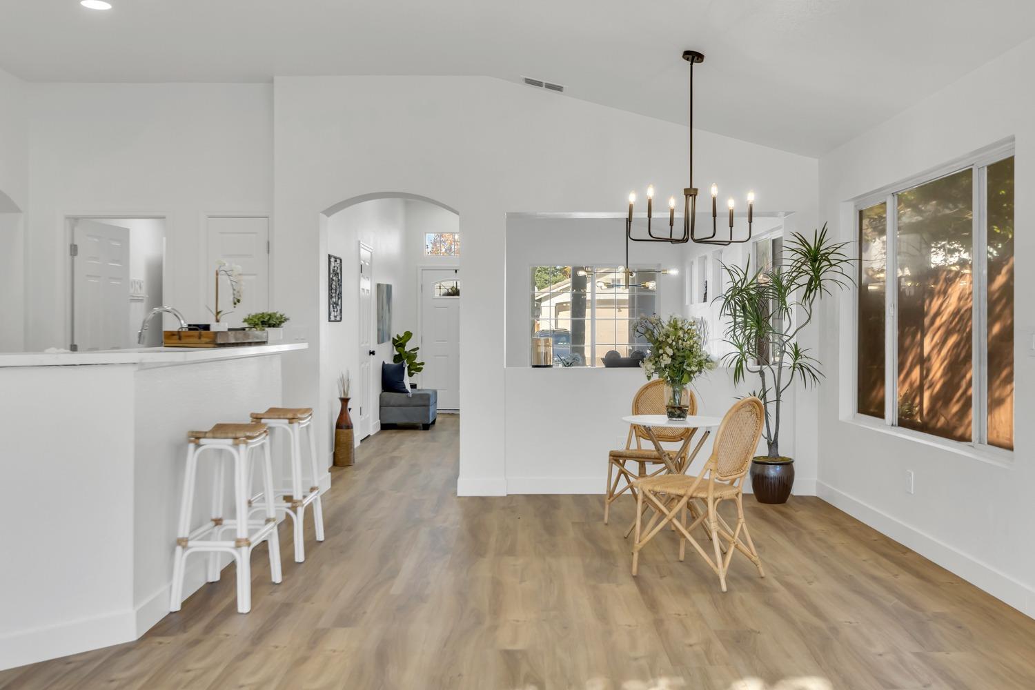 9128 BRISTOL PLAZA Way