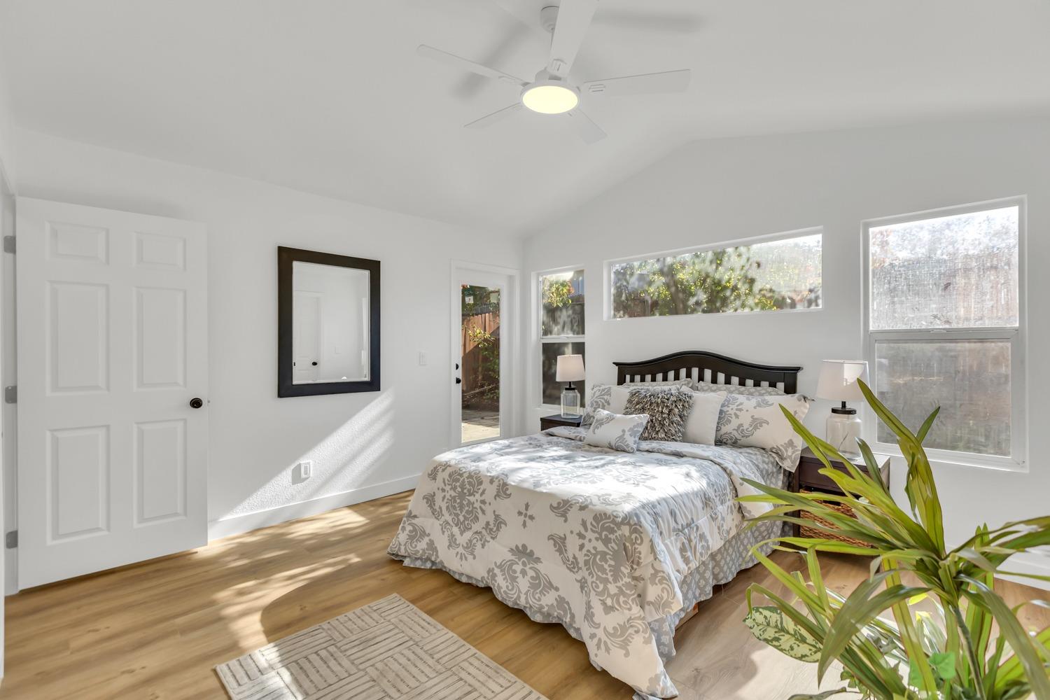 9128 BRISTOL PLAZA Way