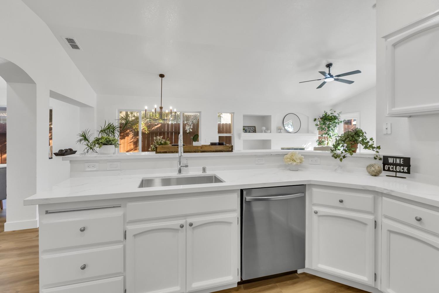 9128 BRISTOL PLAZA Way