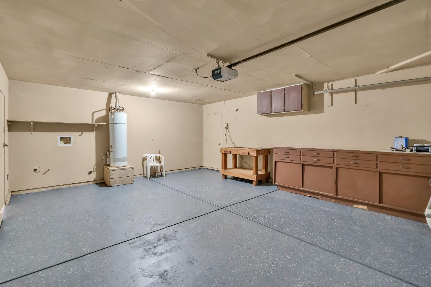 7652 PHEASANT DOWN Way