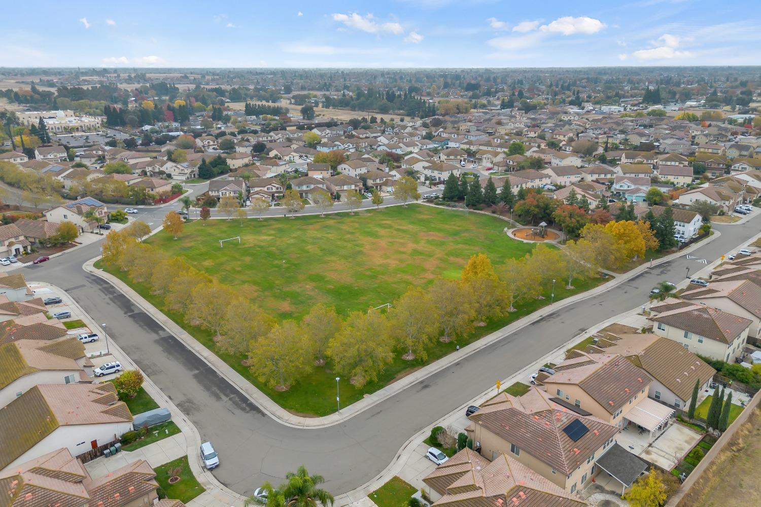 7652 PHEASANT DOWN Way