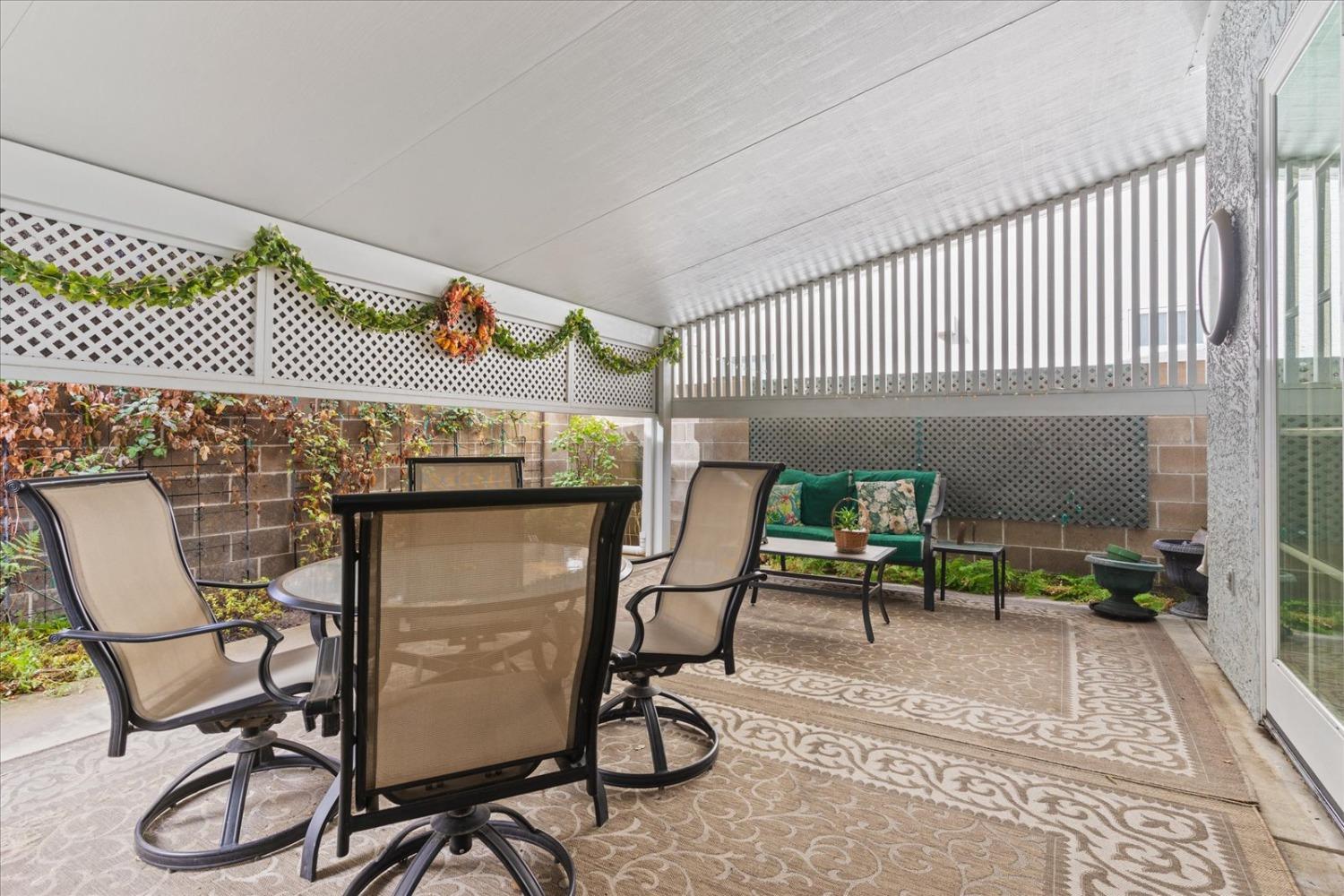 7598 Sunmore Lane