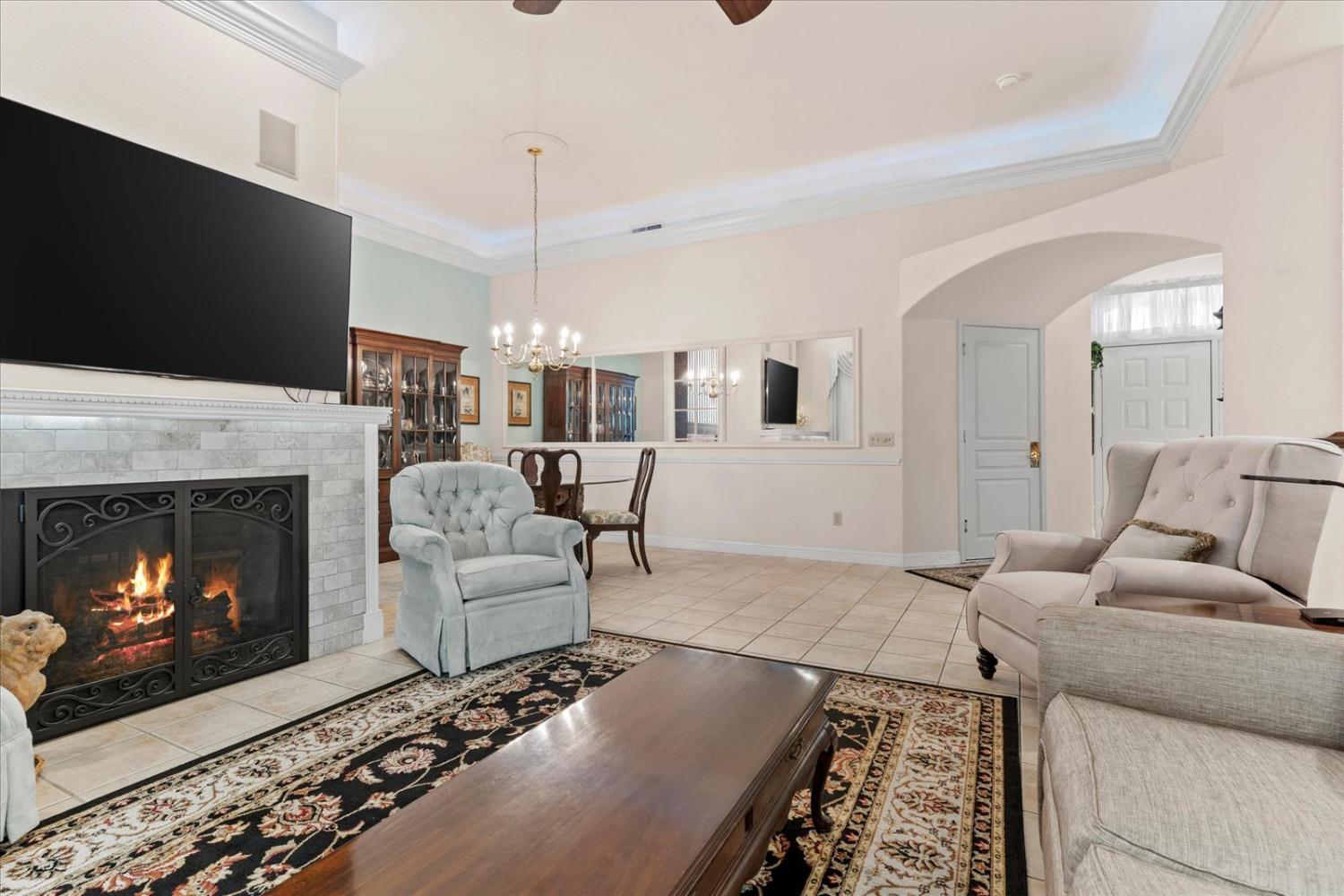 7598 Sunmore Lane