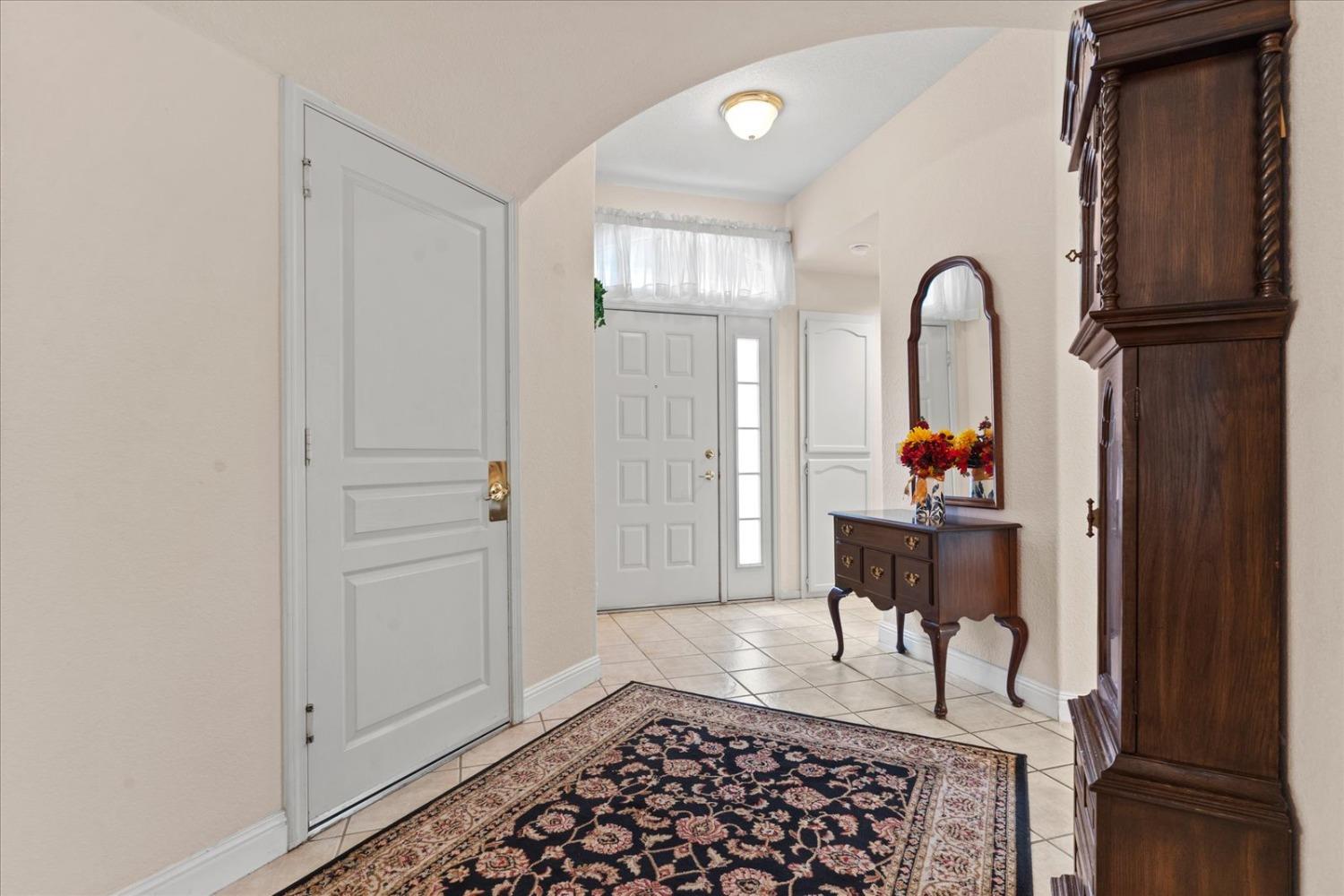 7598 Sunmore Lane