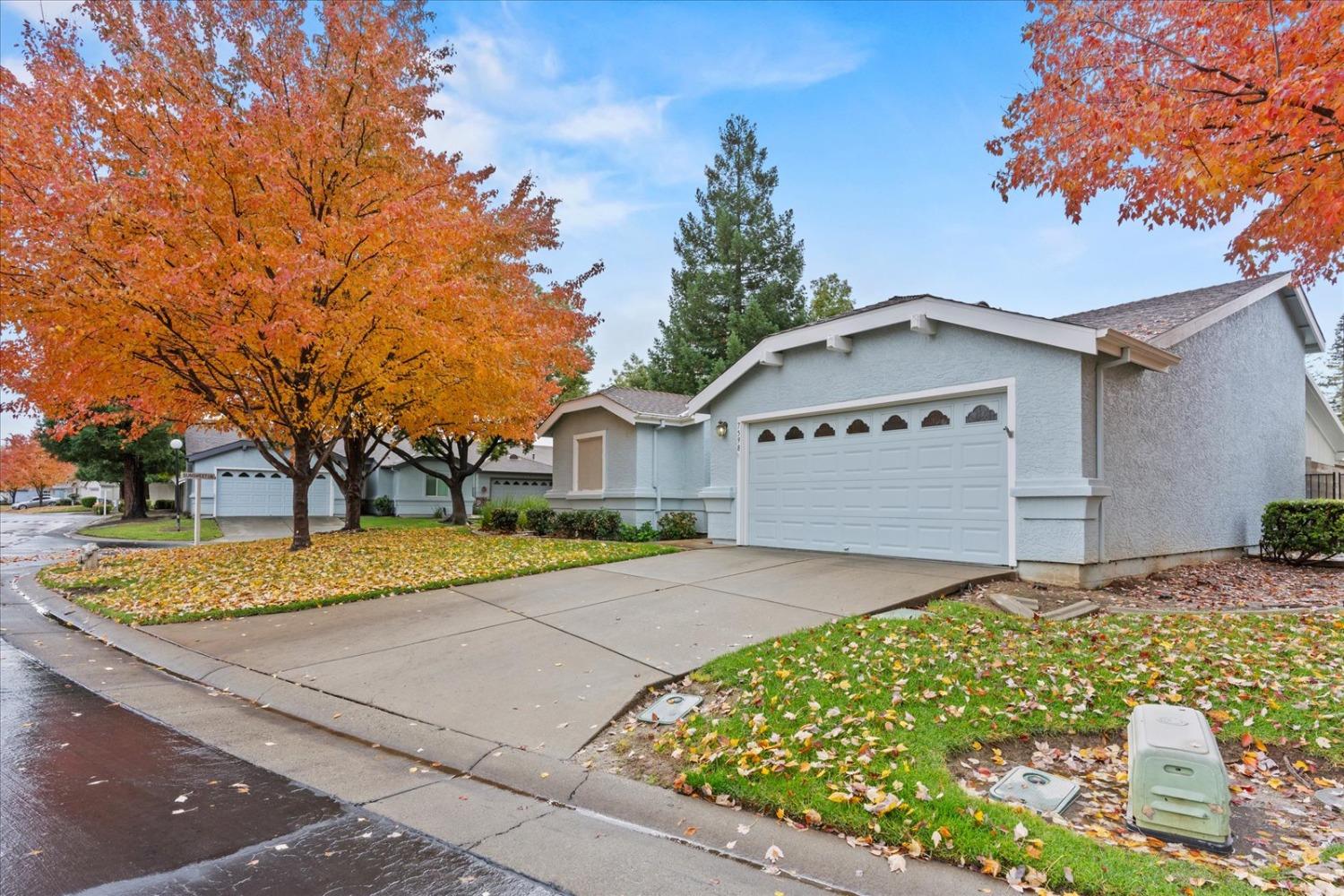 7598 Sunmore Lane