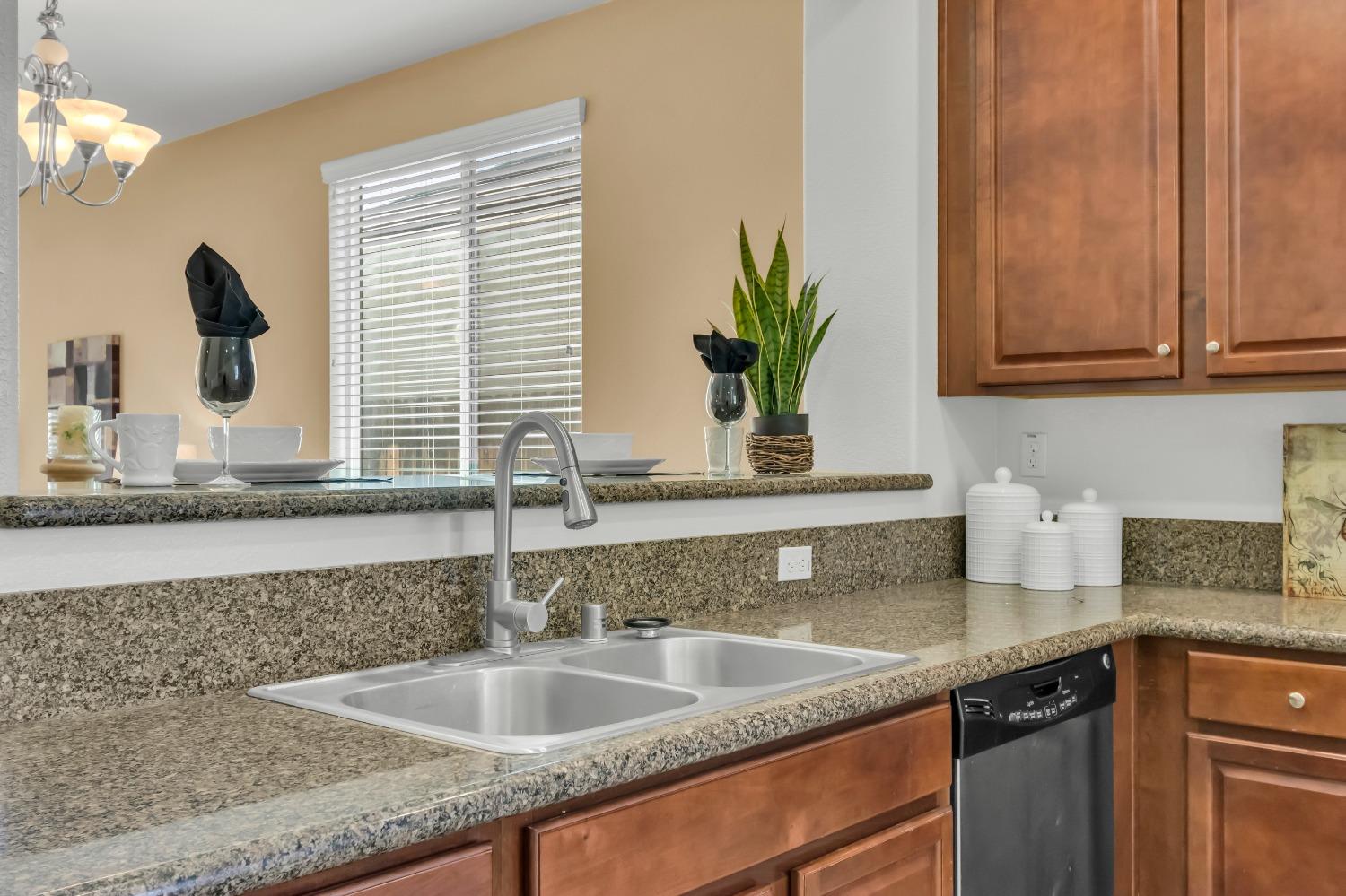 9413 BLUE MOUNTAIN Way