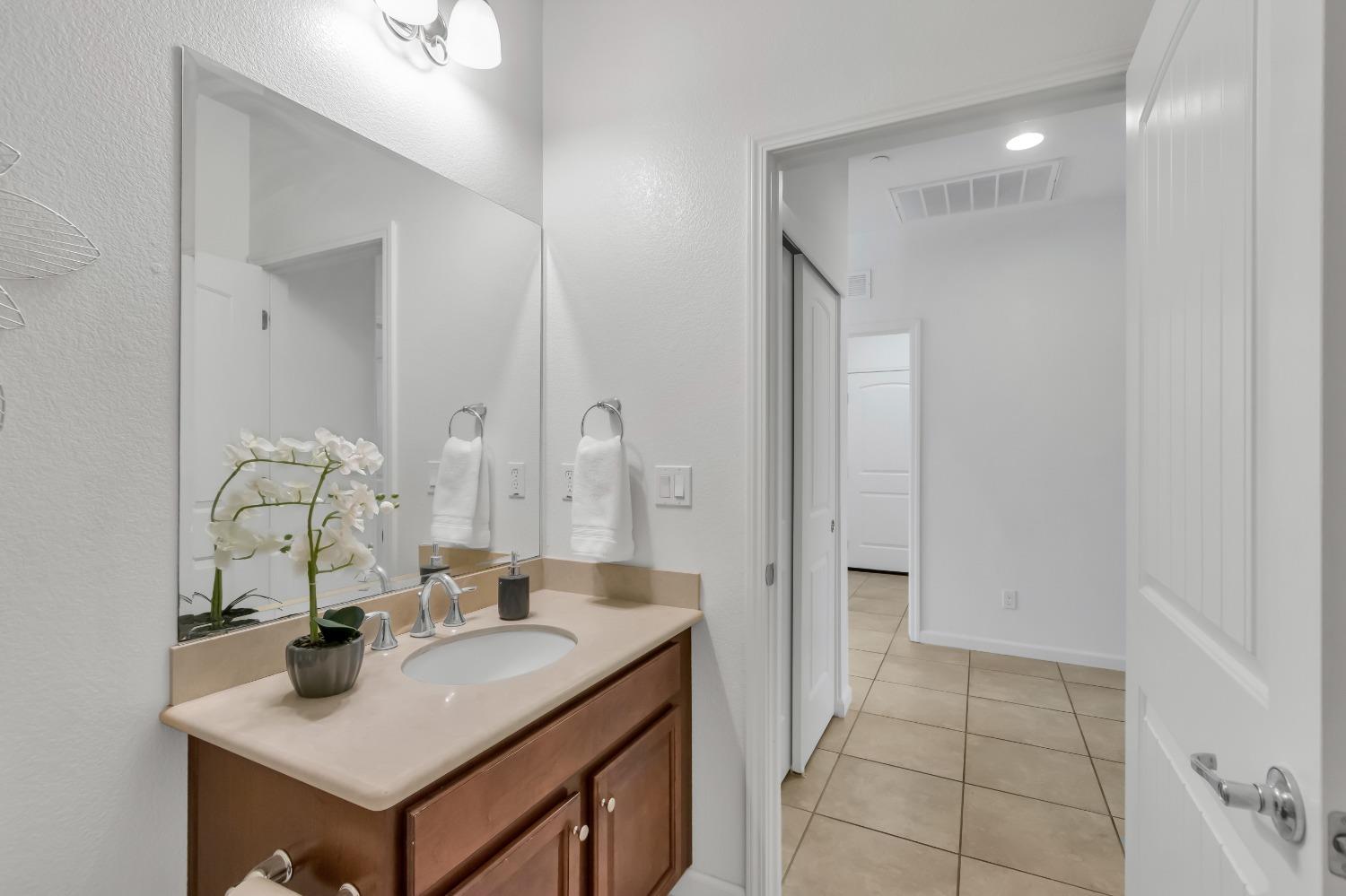 9413 BLUE MOUNTAIN Way