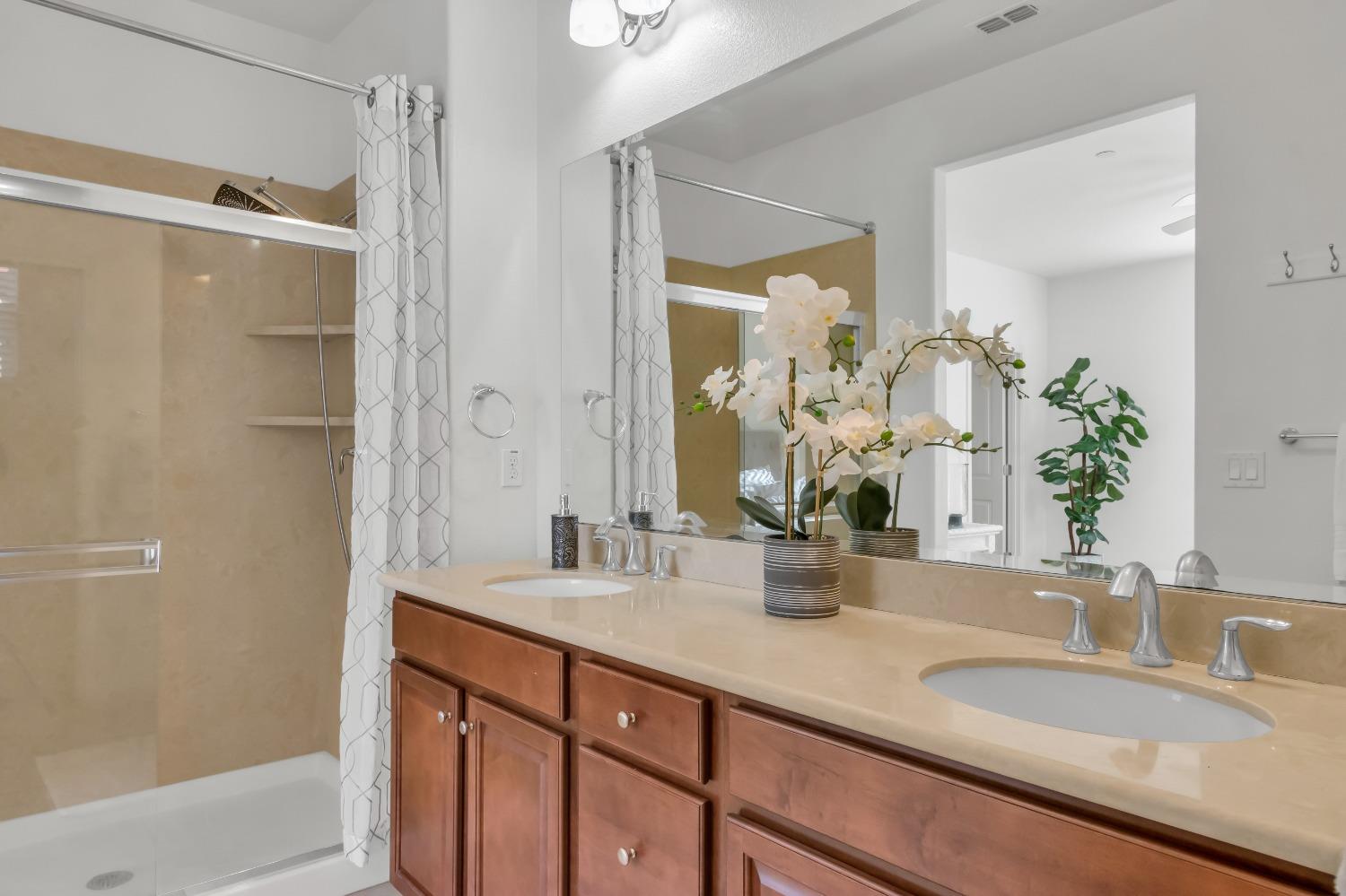 9413 BLUE MOUNTAIN Way