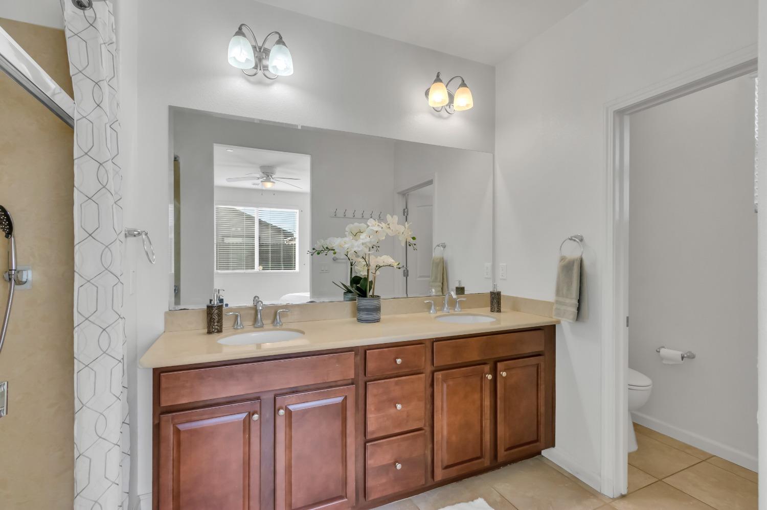 9413 BLUE MOUNTAIN Way