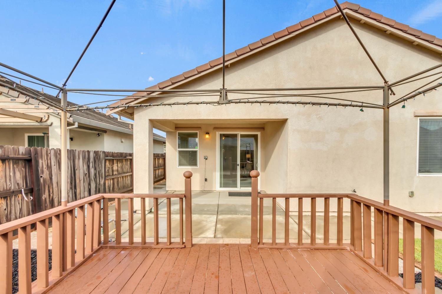 9413 BLUE MOUNTAIN Way