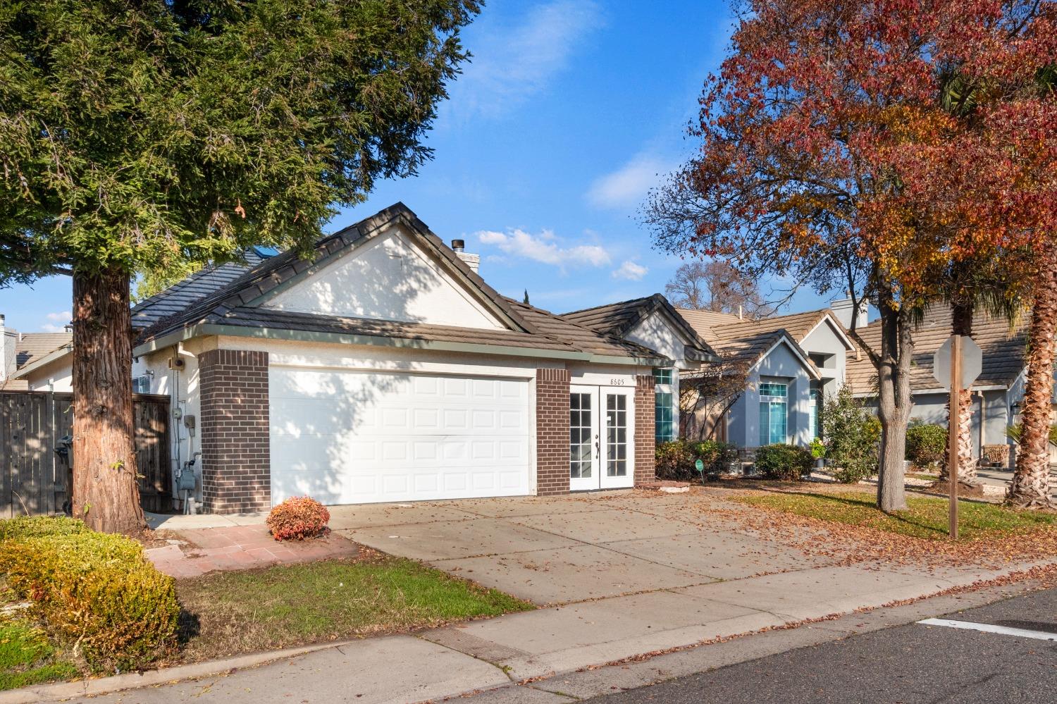 8605 UNDERHILL Drive