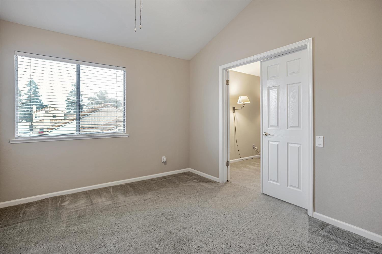 4813 Mapleplain Avenue