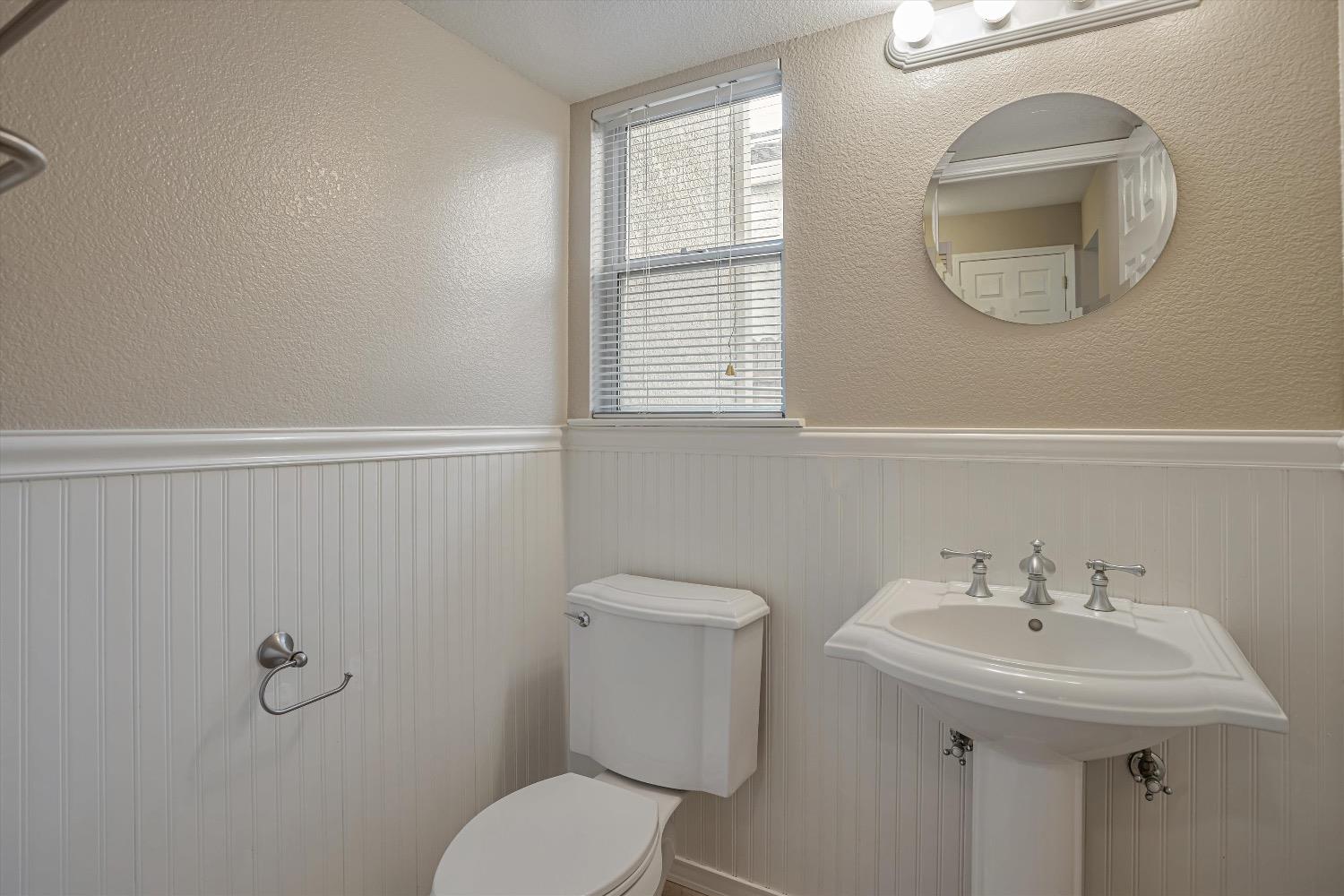 4813 Mapleplain Avenue