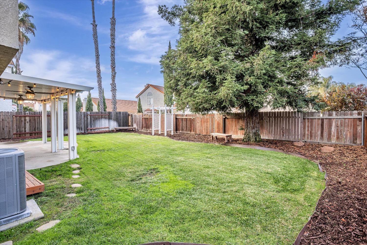 4813 Mapleplain Avenue