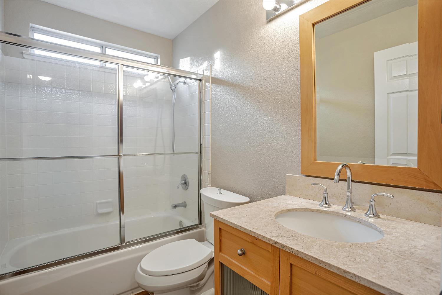 4813 Mapleplain Avenue