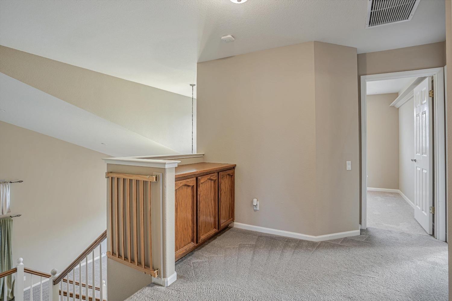 4813 Mapleplain Avenue