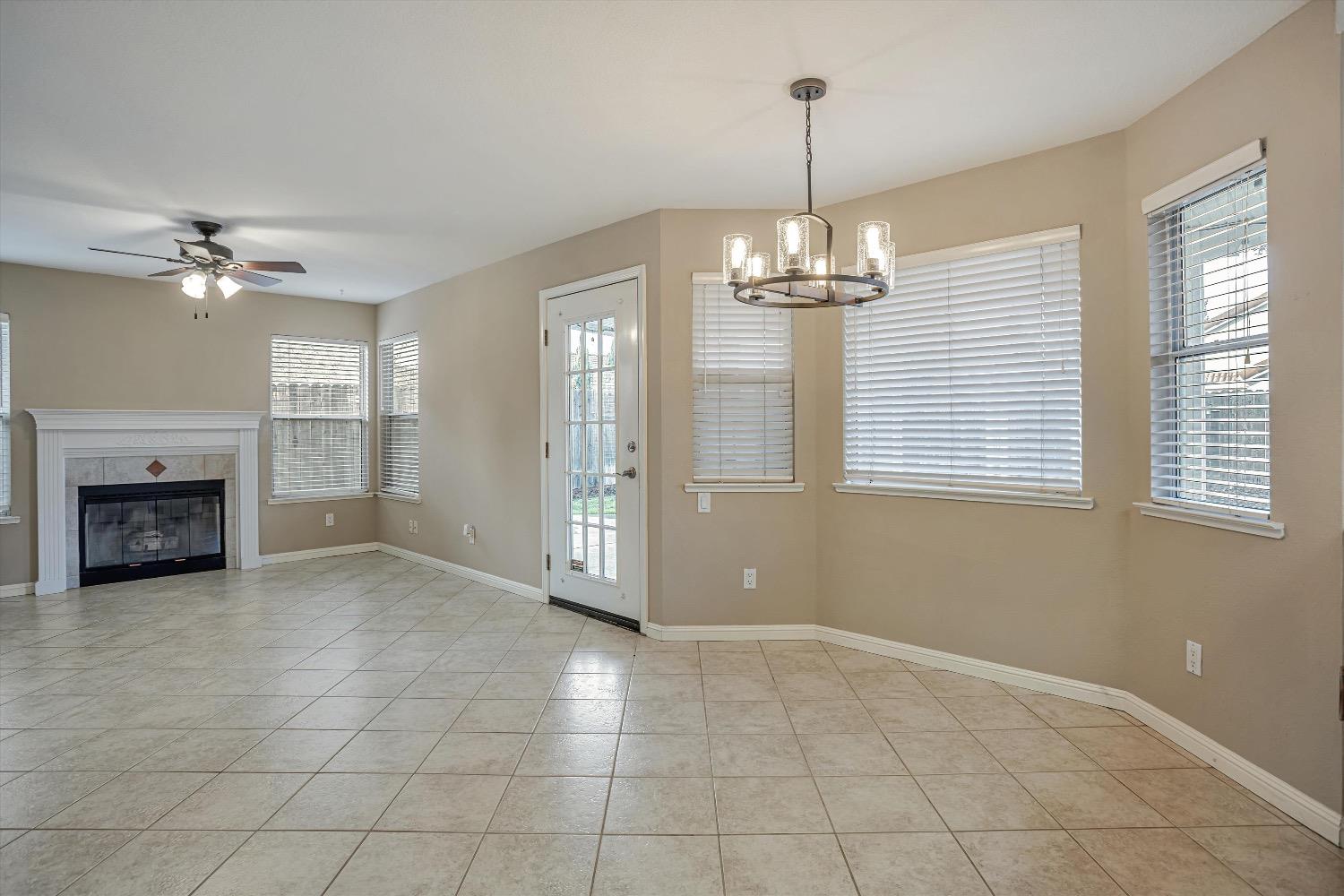 4813 Mapleplain Avenue