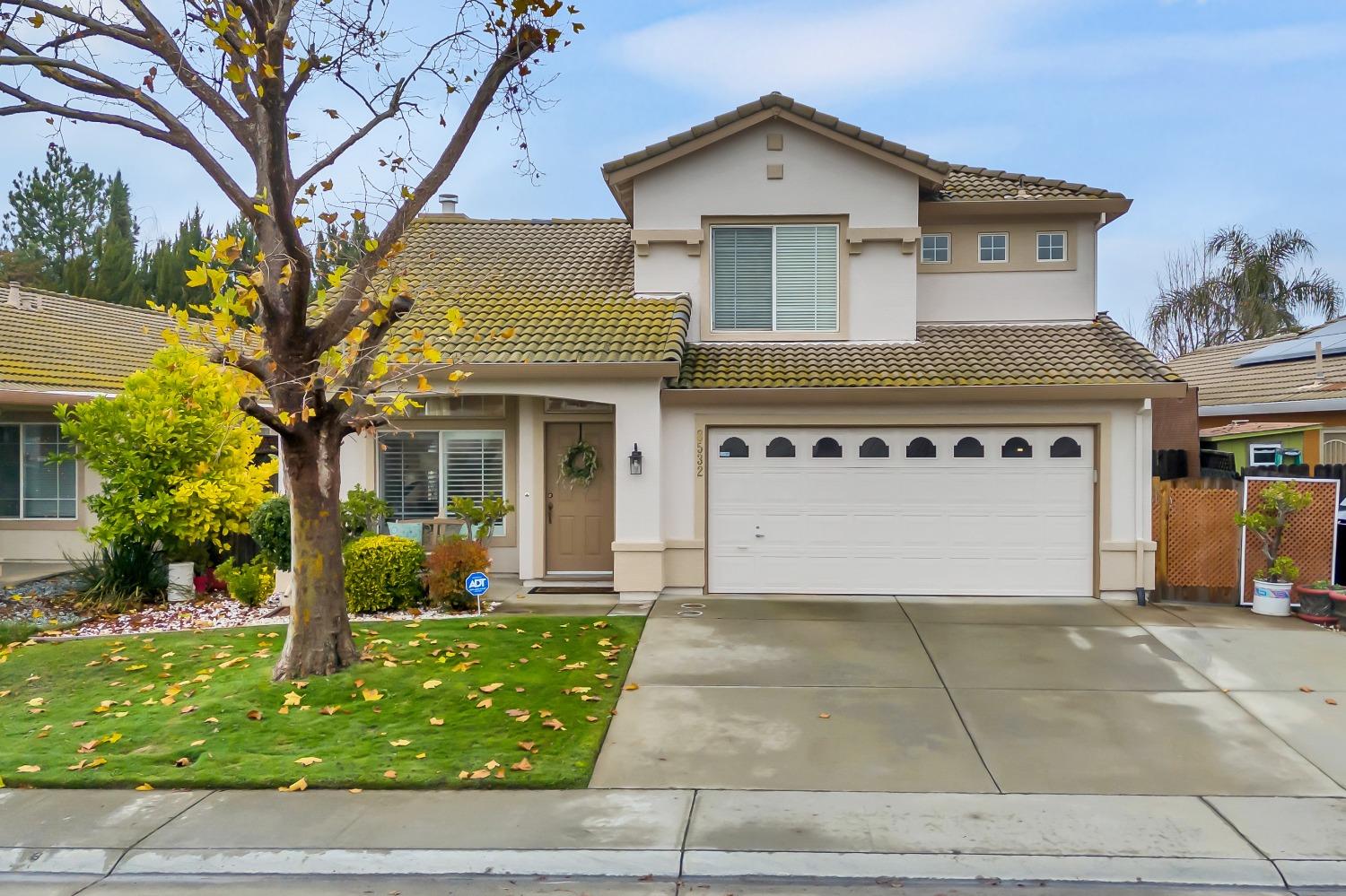 8532 HERITAGE HILL Drive