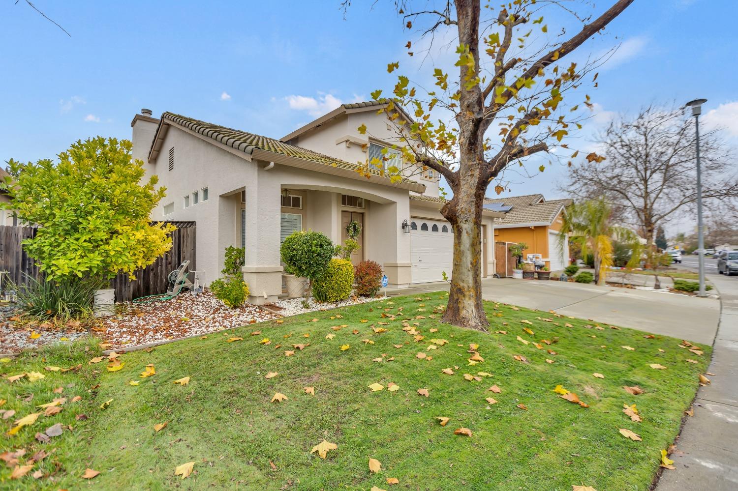 8532 HERITAGE HILL Drive