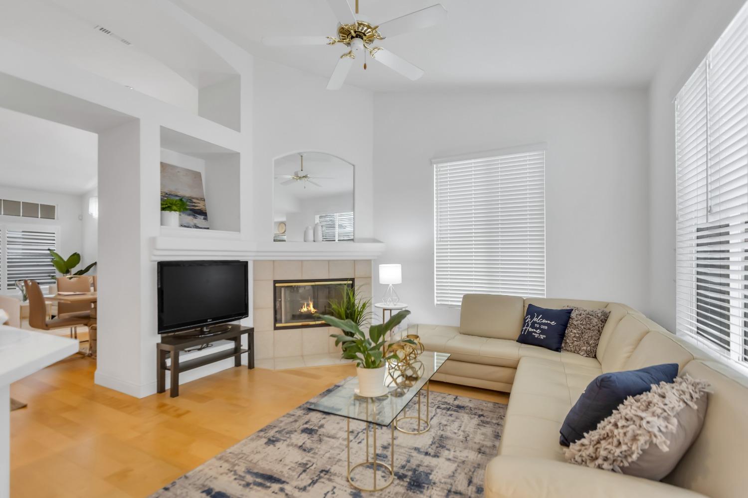 8532 HERITAGE HILL Drive