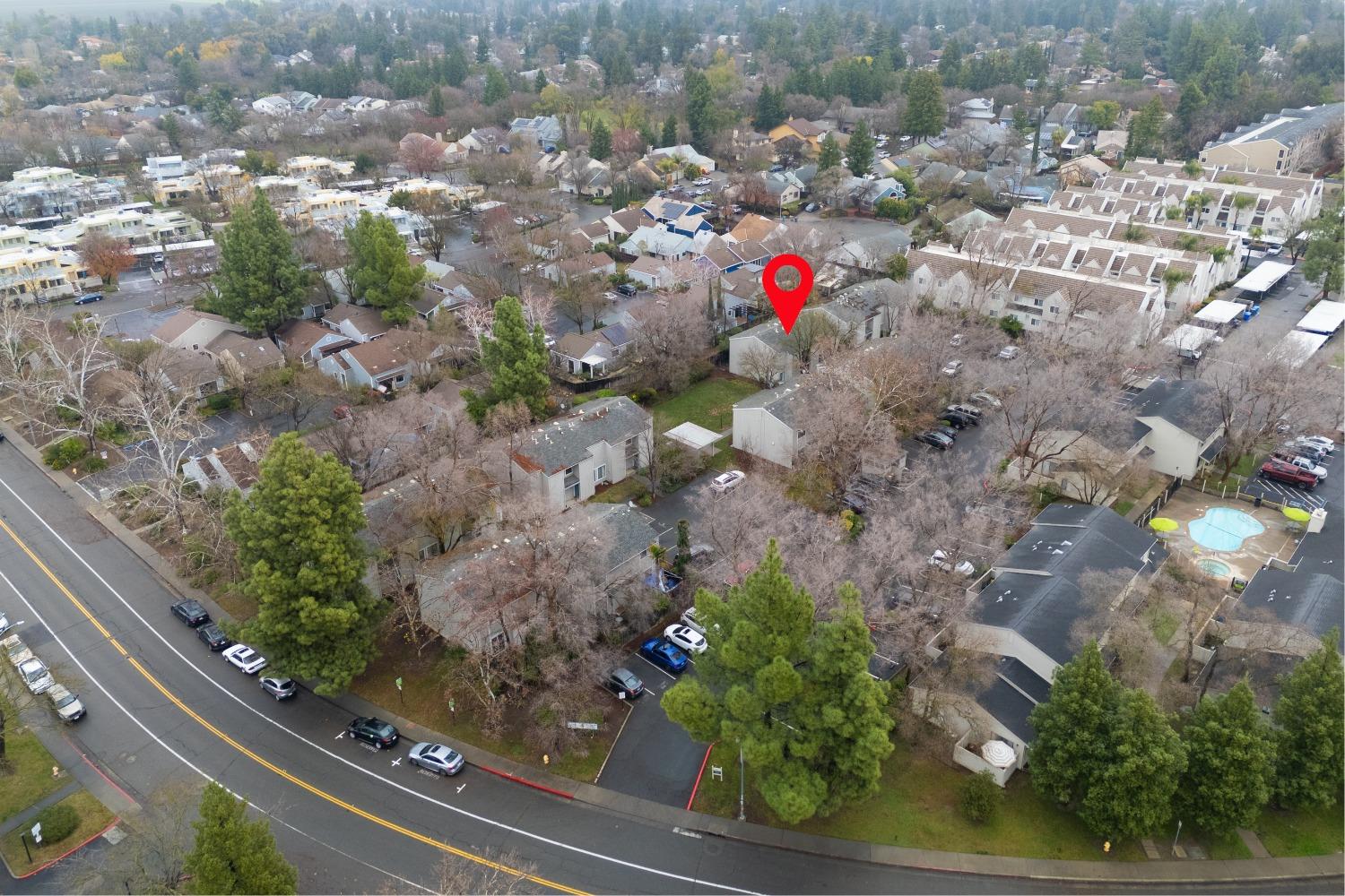 2300 SYCAMORE Lane 9