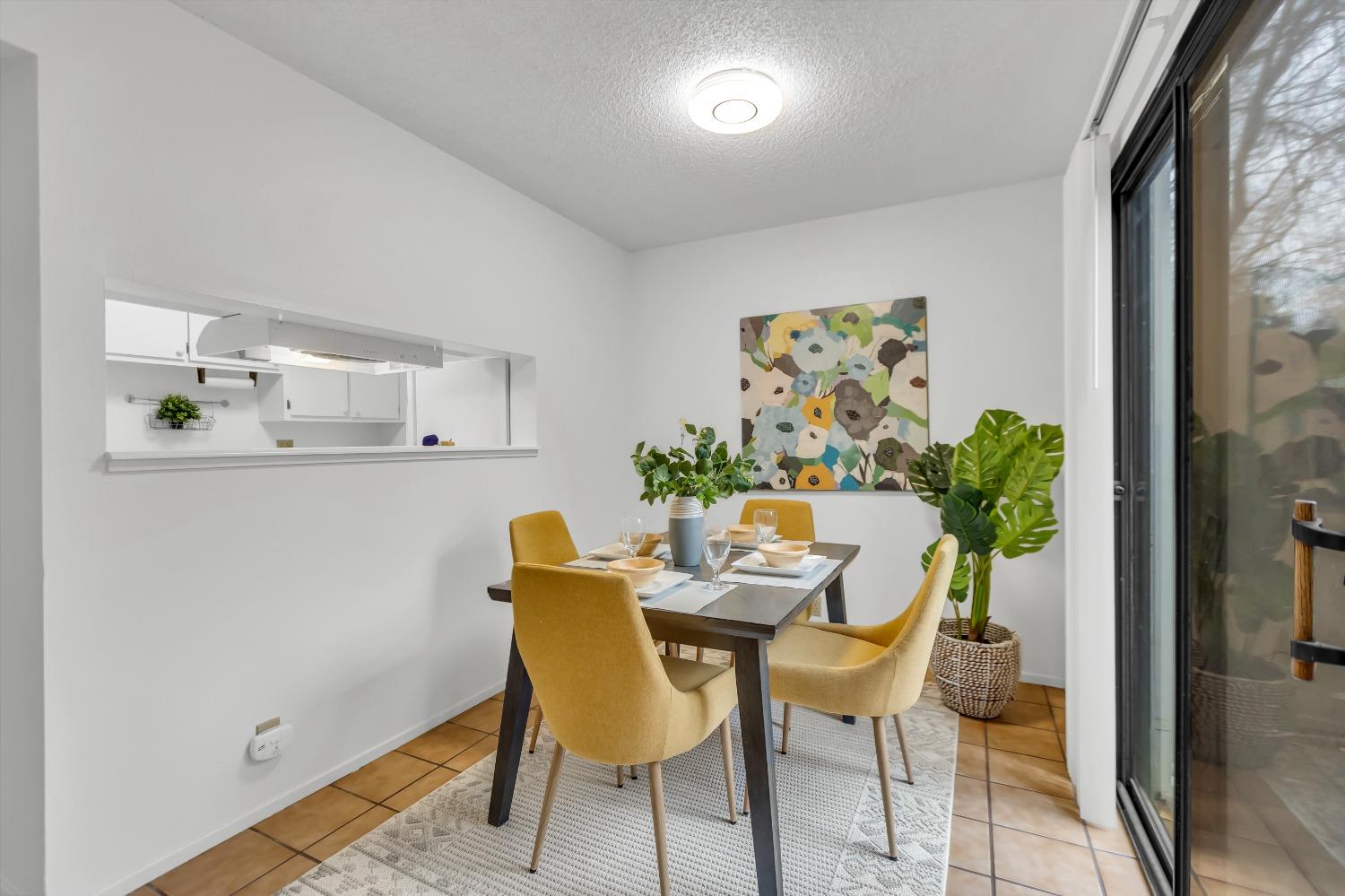 2300 SYCAMORE Lane 9