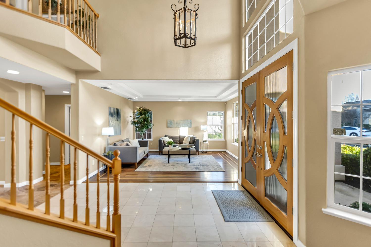 3407 Sierra Meadow Court