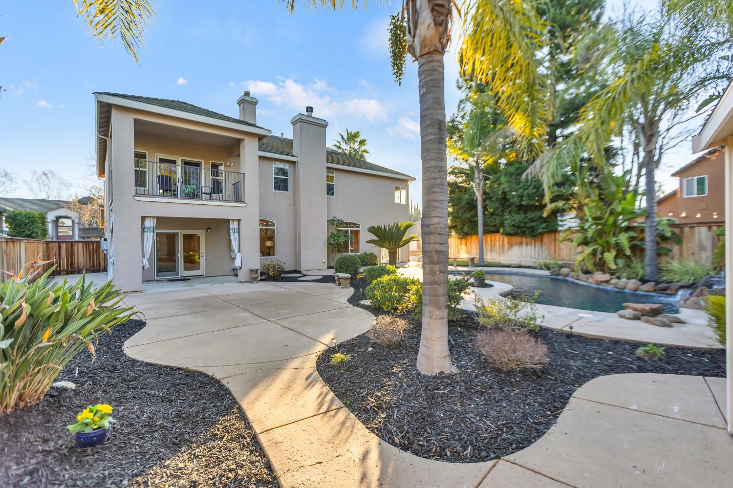 3407 Sierra Meadow Court