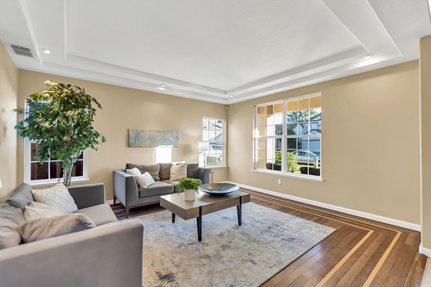 3407 Sierra Meadow Court