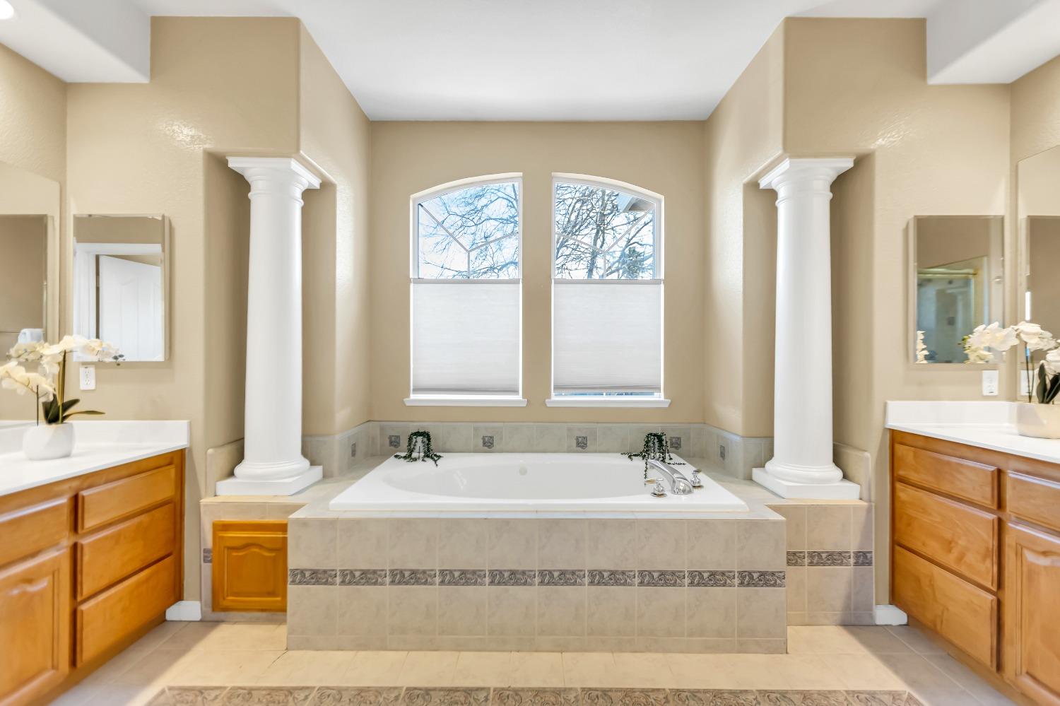 3407 Sierra Meadow Court