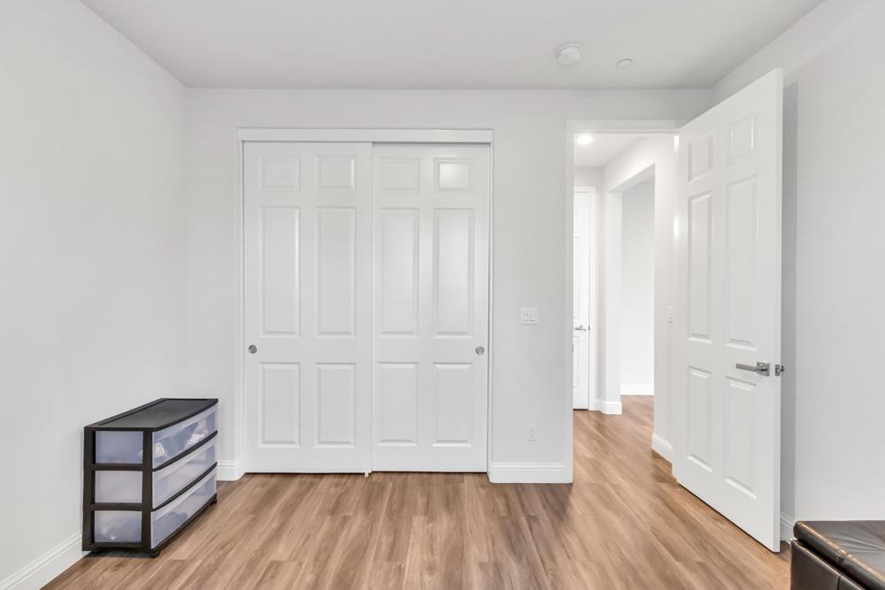 9977 RED TAIL HAWK Way