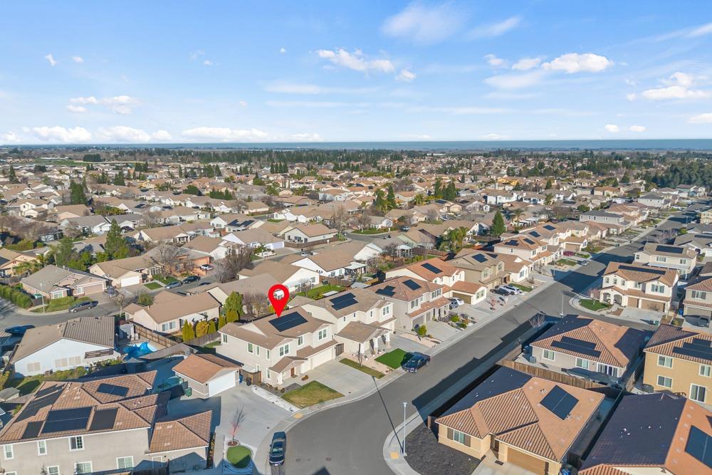 9977 RED TAIL HAWK Way