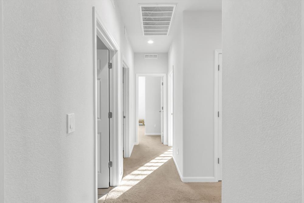 9977 RED TAIL HAWK Way