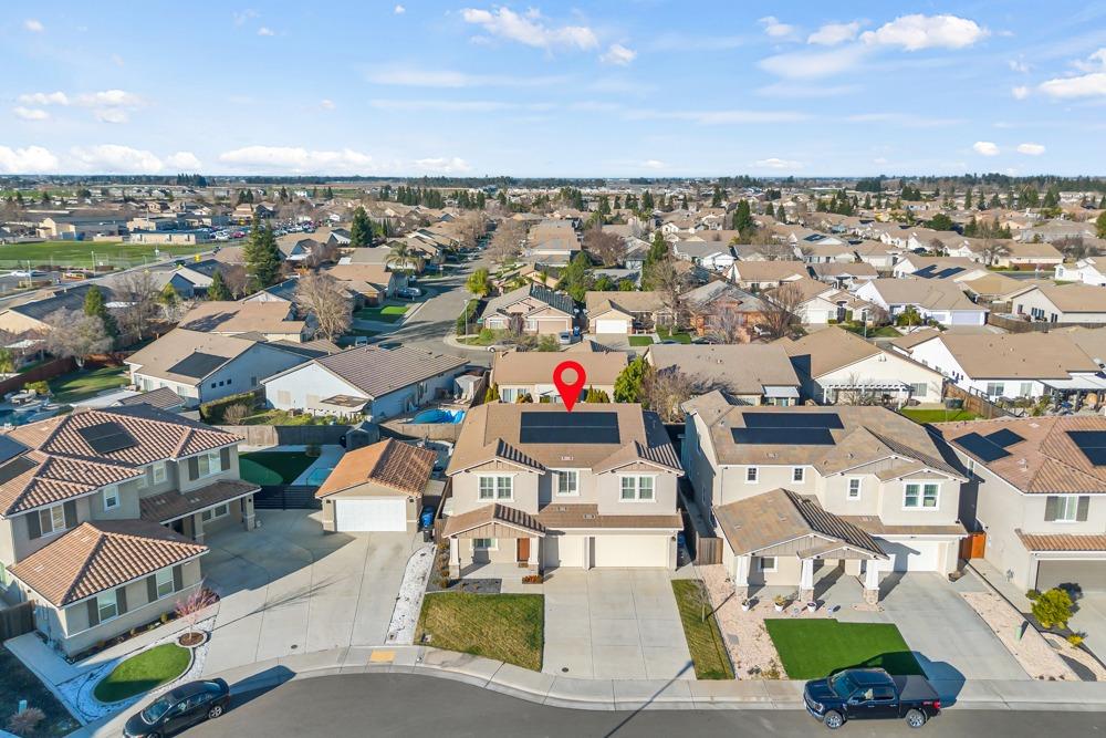 9977 RED TAIL HAWK Way