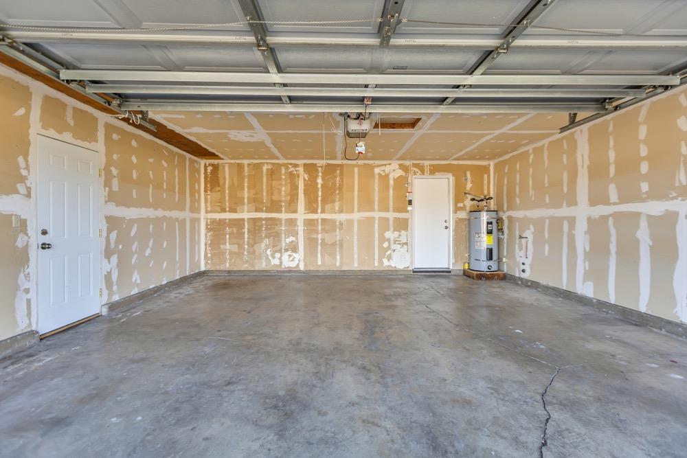 8349 Hayfield Circle