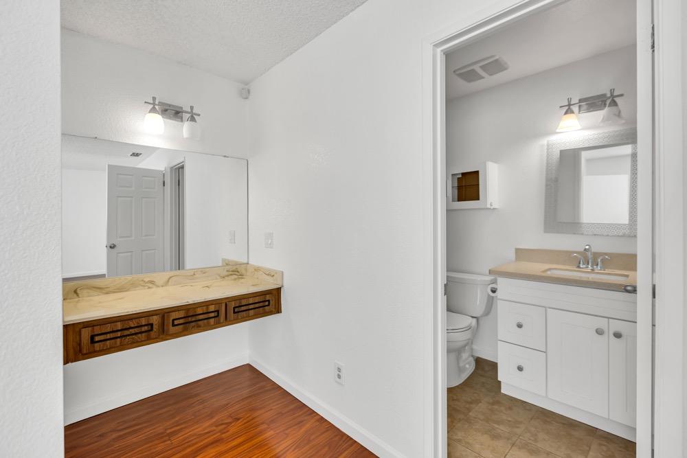 8349 Hayfield Circle