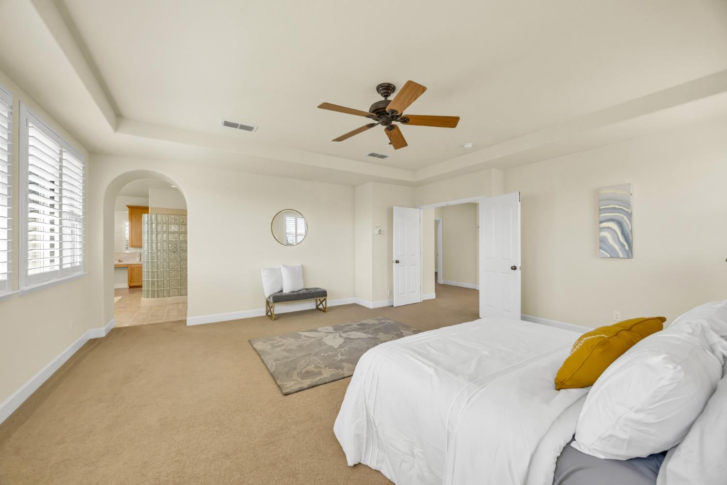 3640 BLACK OAK Drive