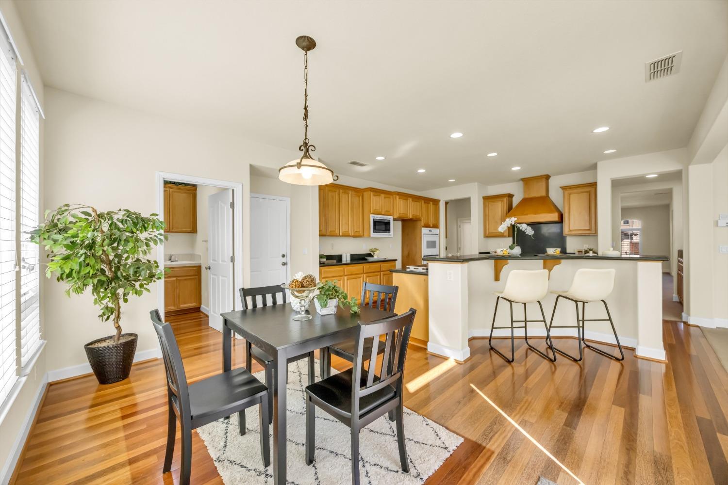 3640 BLACK OAK Drive