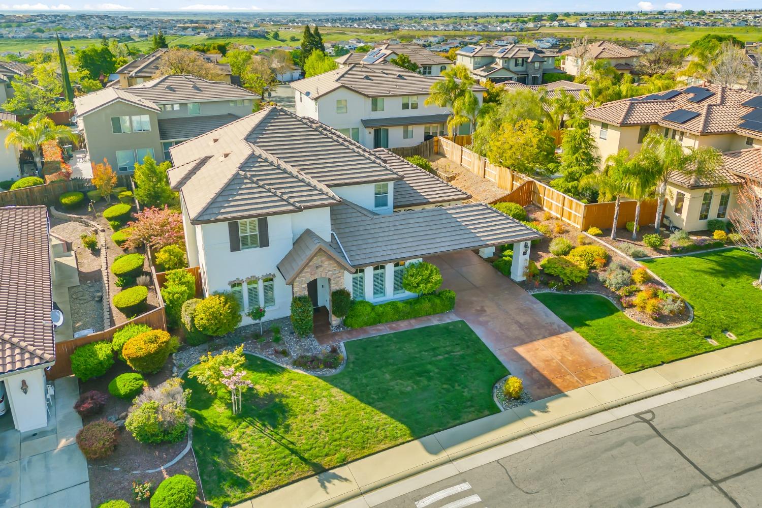 3640 BLACK OAK Drive