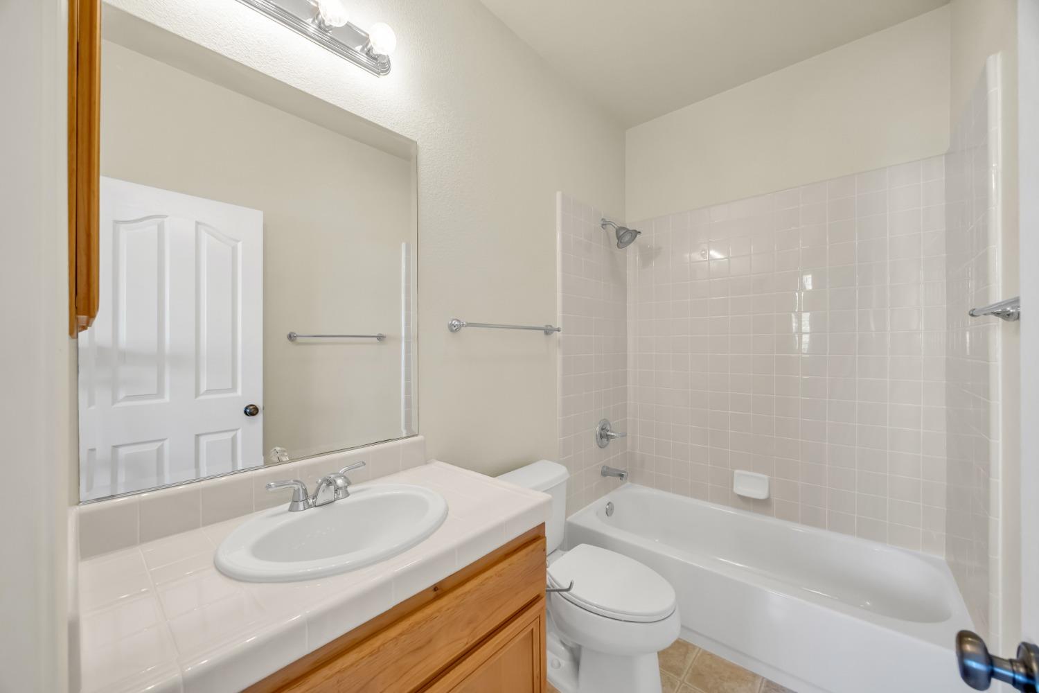 3640 BLACK OAK Drive