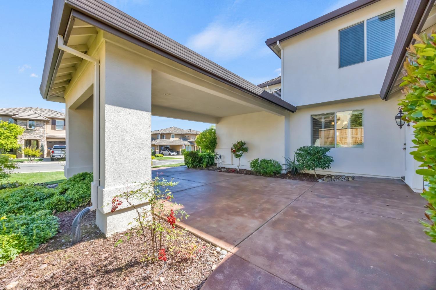 3640 BLACK OAK Drive