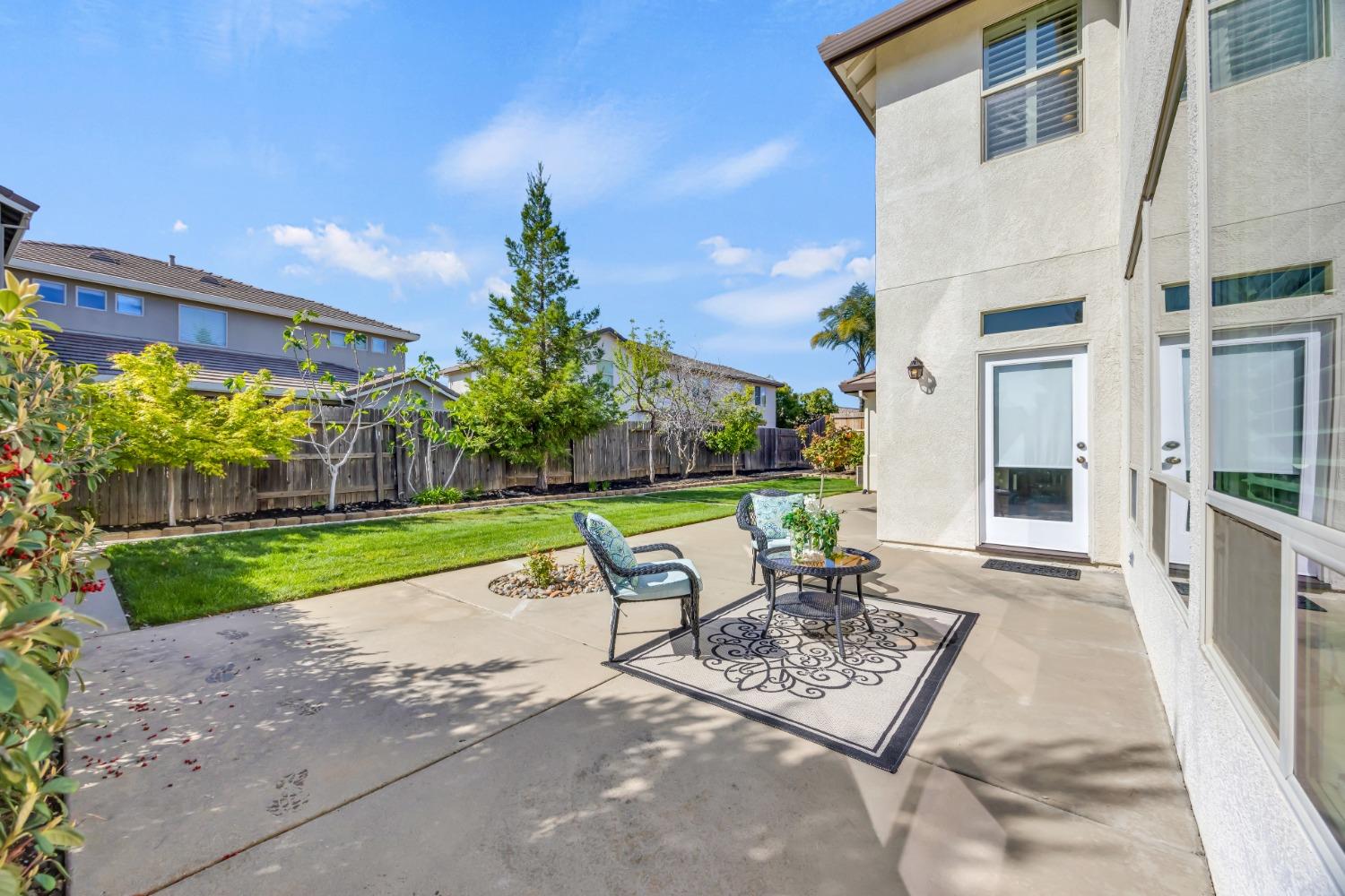 3640 BLACK OAK Drive