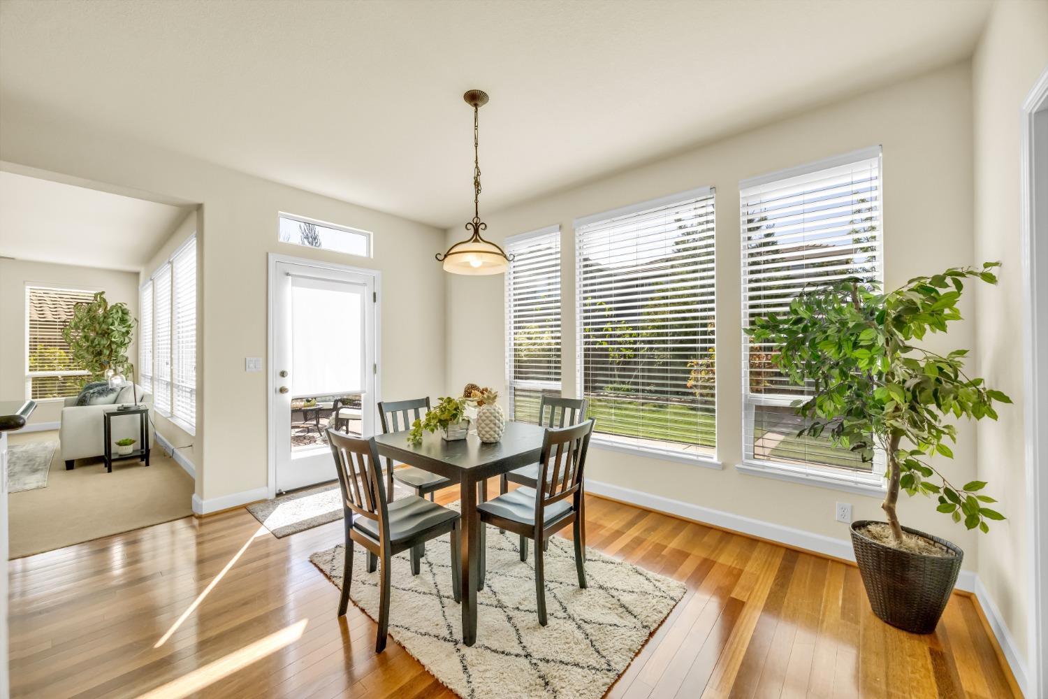 3640 BLACK OAK Drive