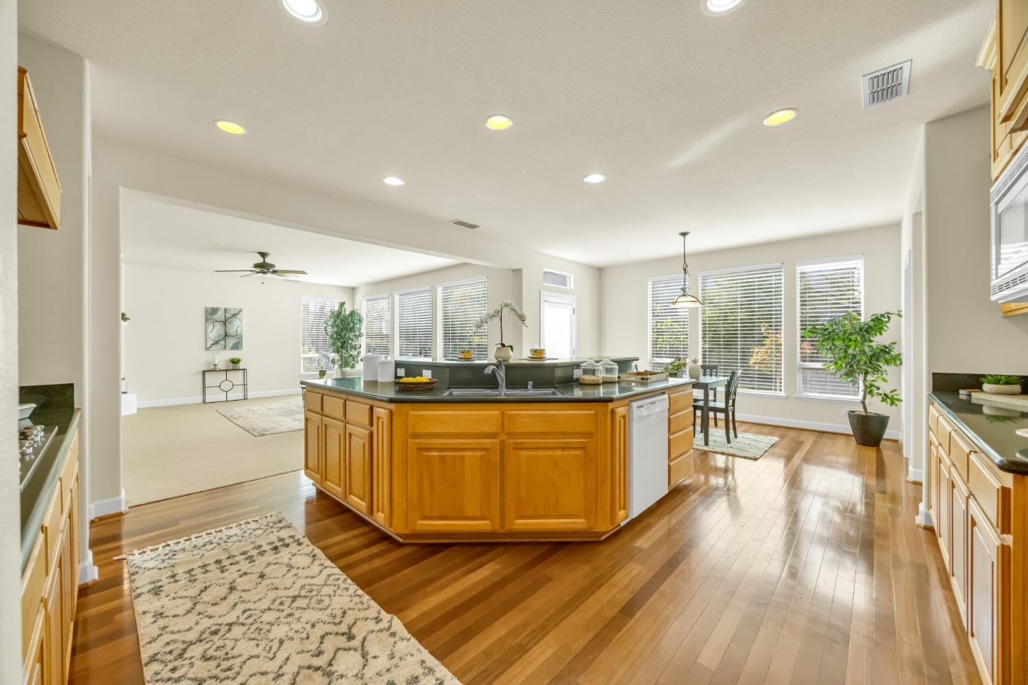 3640 BLACK OAK Drive