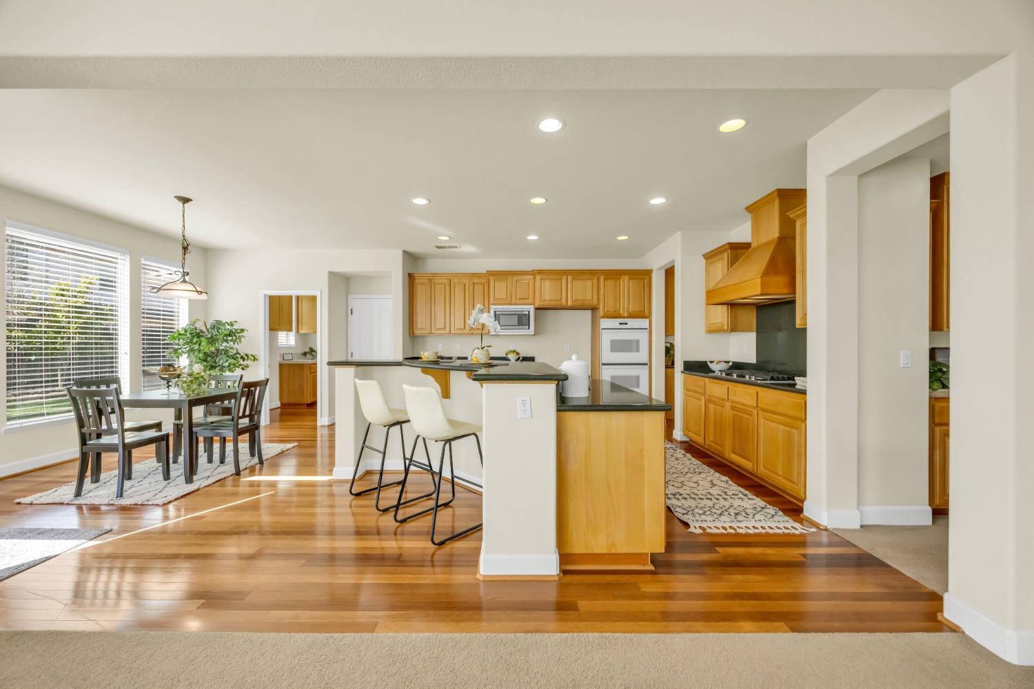 3640 BLACK OAK Drive