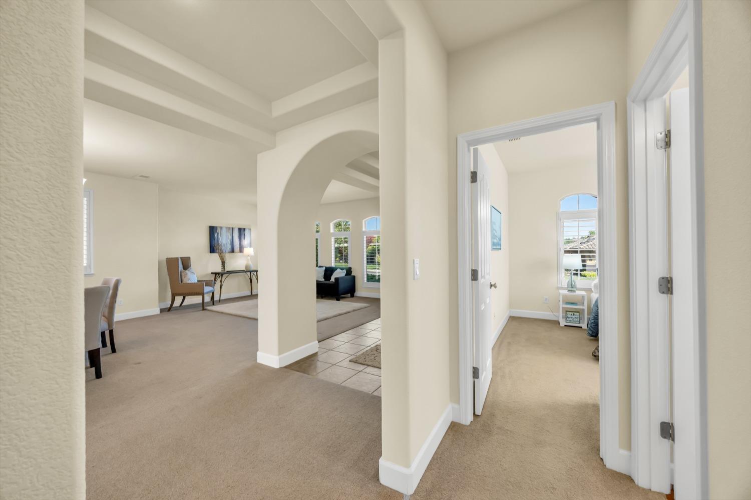 3640 BLACK OAK Drive