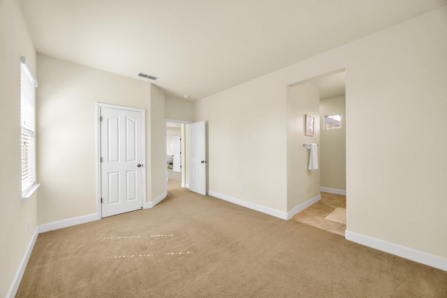 3640 BLACK OAK Drive