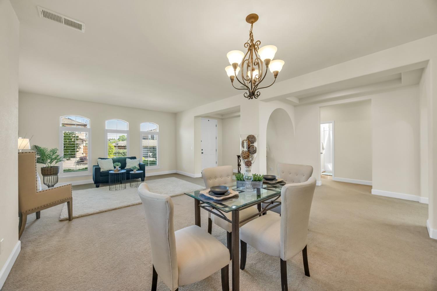 3640 BLACK OAK Drive