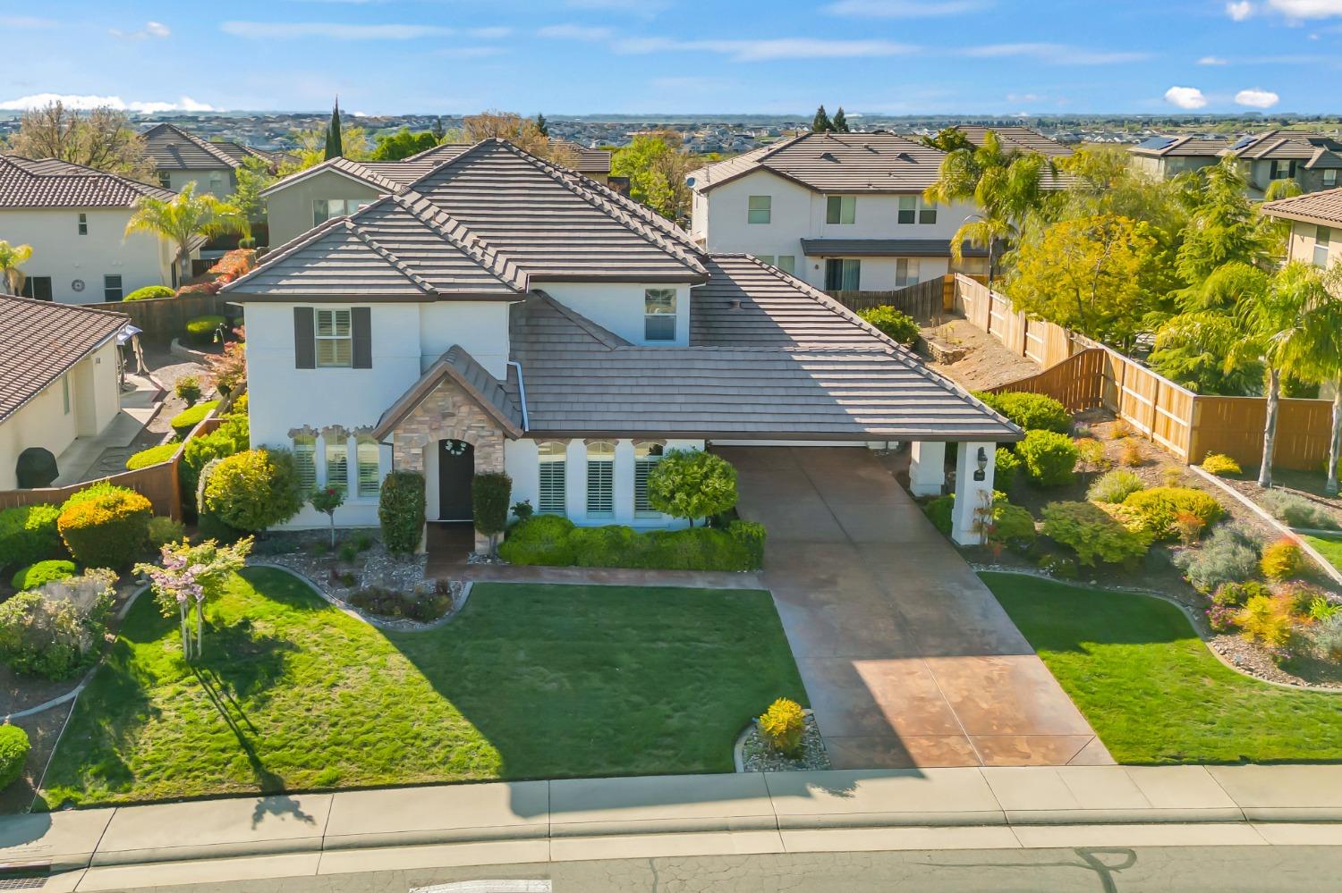 3640 BLACK OAK Drive